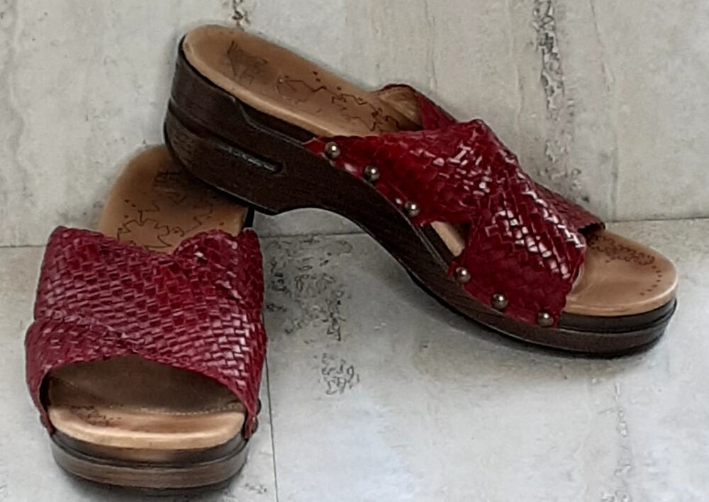 Dansko Red Leather Slide/Sandal Size 38 1.5 Inch Heel Made in Brazil
